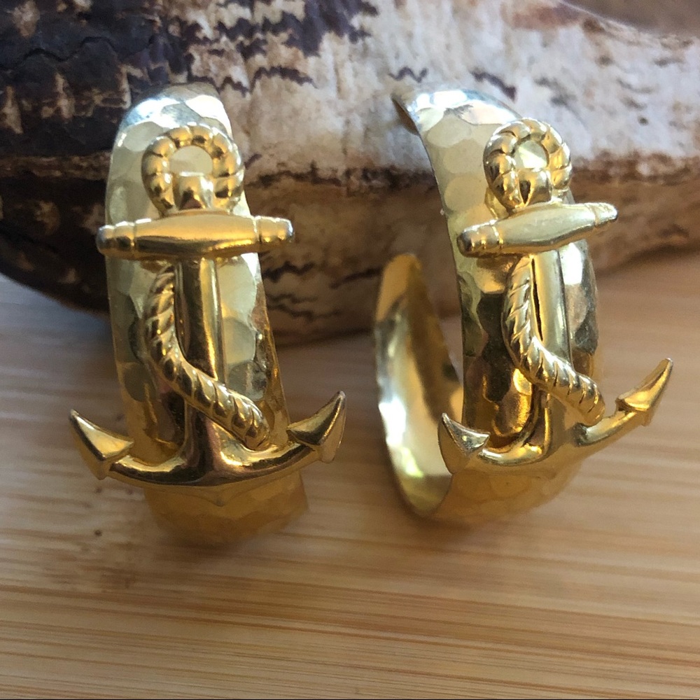 ✨Nautical earrings✨